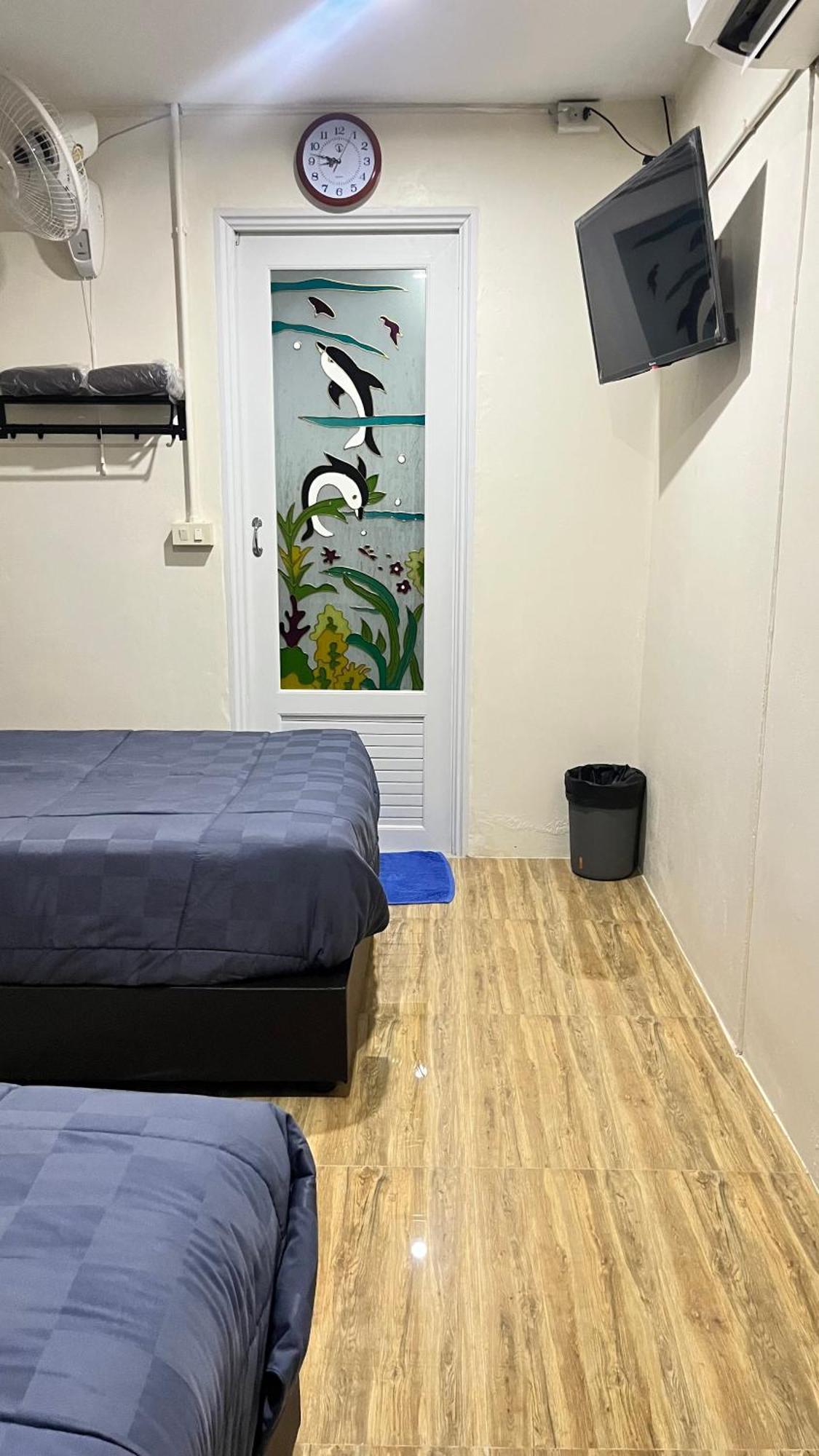 בנגקוק Pa Chalermchai Guesthouse מראה חיצוני תמונה